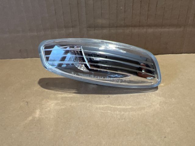 bontott PEUGEOT 3008 Jobb Visszapillantó Tükör Irányjelző