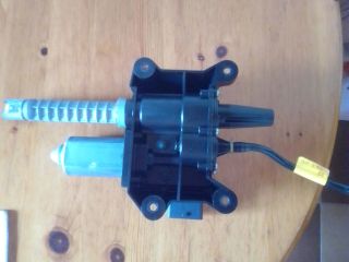 bontott PEUGEOT 3008 Kézifék Motor