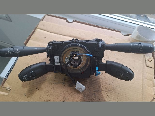 bontott PEUGEOT 3008 Komplett Kormánykapcsoló (Bajuszkapcsoló)