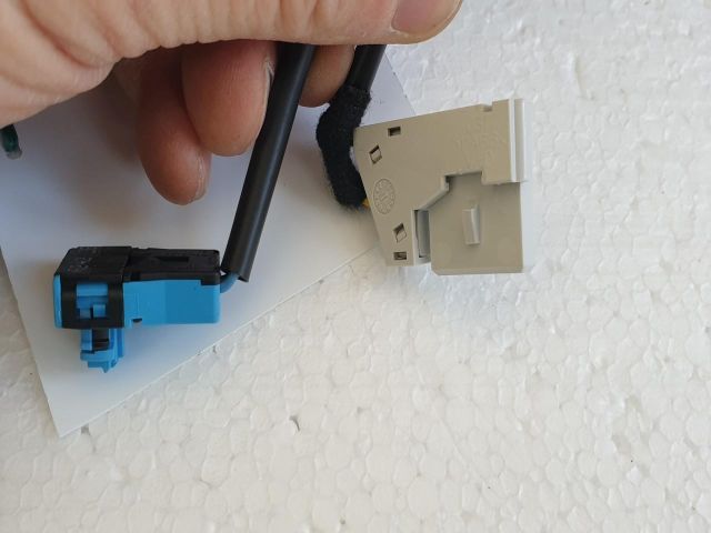 bontott PEUGEOT 3008 Komplett Kormánykapcsoló (Bajuszkapcsoló)