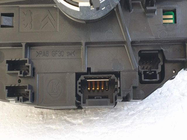 bontott PEUGEOT 3008 Komplett Kormánykapcsoló (Bajuszkapcsoló)