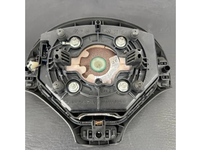 bontott PEUGEOT 3008 Kormánylégzsák