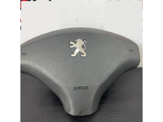 bontott PEUGEOT 3008 Kormánylégzsák