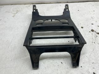 bontott PEUGEOT 3008 Középkonzol Keret