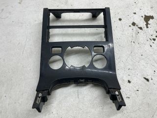 bontott PEUGEOT 3008 Középkonzol Keret