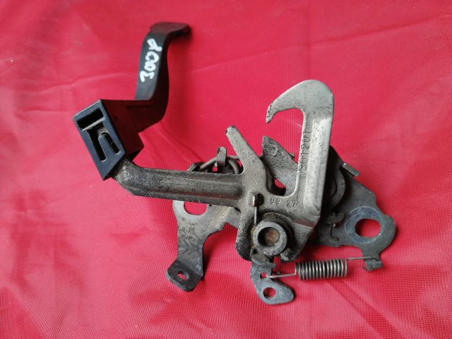 bontott PEUGEOT 3008 Motorháztető Zárszerkezet