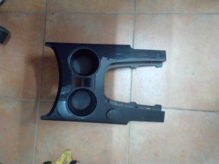 bontott PEUGEOT 3008 Pohártartó