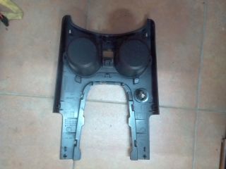 bontott PEUGEOT 3008 Pohártartó