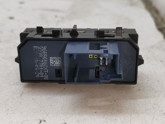 bontott PEUGEOT 3008 Riasztó Kapcsoló