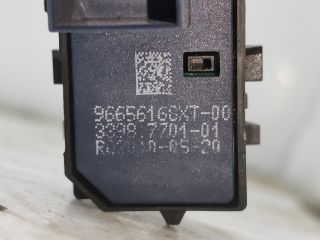 bontott PEUGEOT 3008 Riasztó Kapcsoló