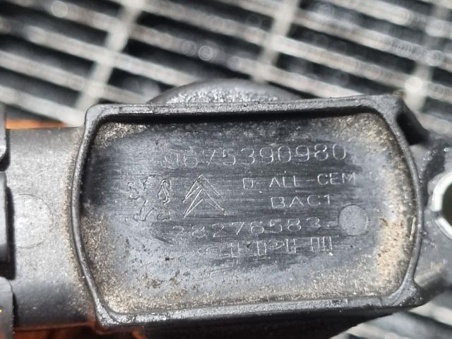 bontott PEUGEOT 3008 SUV Gyújtótrafó