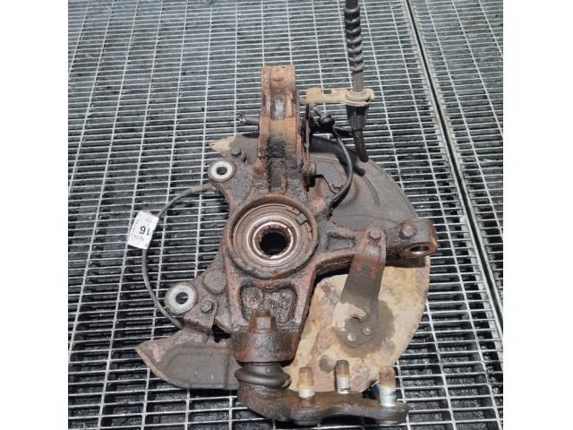 bontott PEUGEOT 3008 SUV Jobb első Csonkállvány