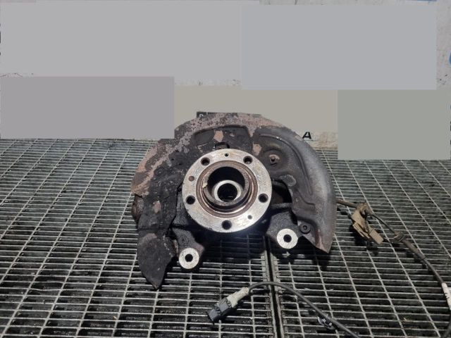 bontott PEUGEOT 3008 SUV Jobb első Csonkállvány