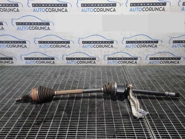 bontott PEUGEOT 3008 SUV Jobb Féltengely