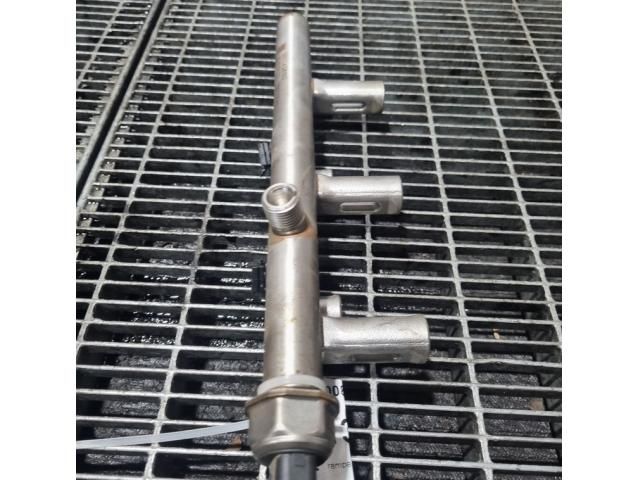 bontott PEUGEOT 3008 SUV Közösnyomócső