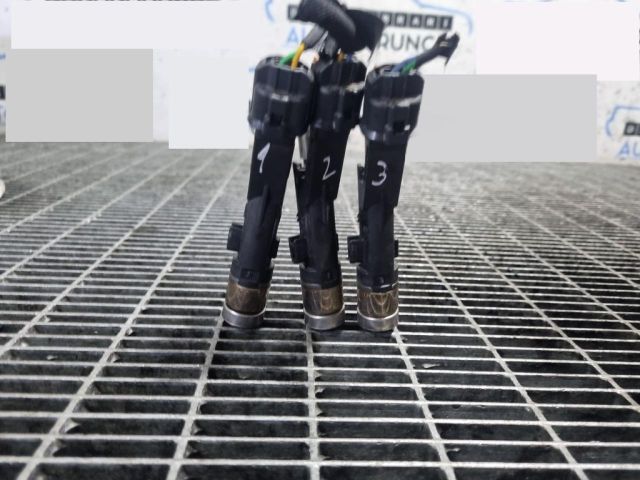 bontott PEUGEOT 3008 SUV Porlasztó (1 db)