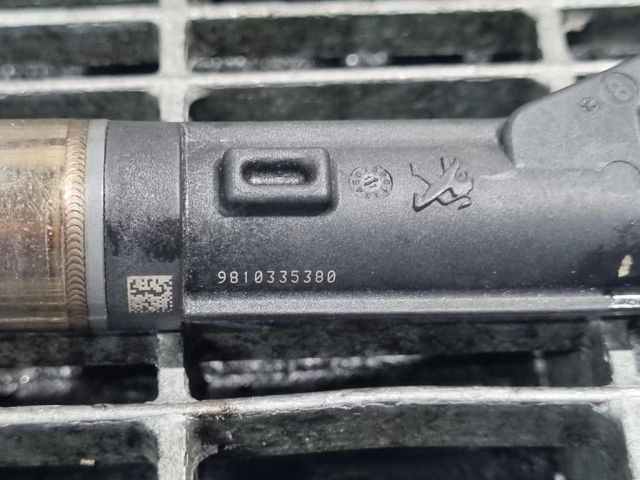 bontott PEUGEOT 3008 SUV Porlasztó (1 db)