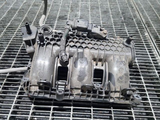 bontott PEUGEOT 3008 SUV Szívósor