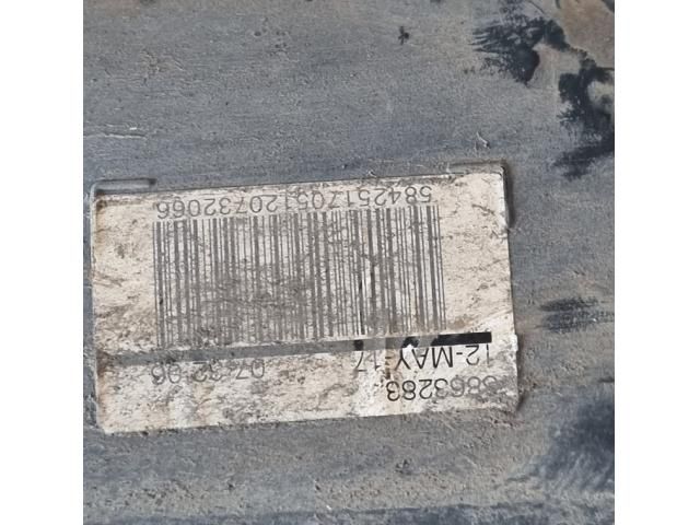 bontott PEUGEOT 3008 SUV Tank