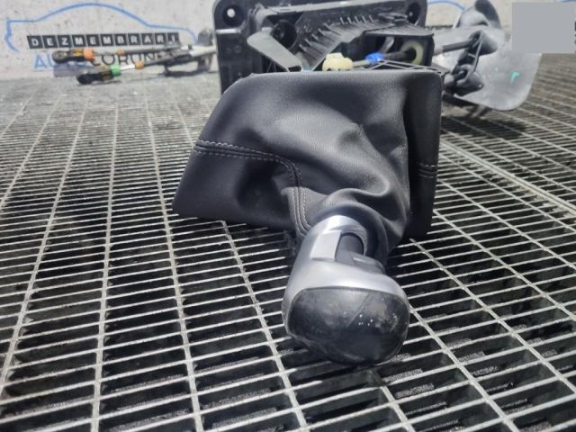 bontott PEUGEOT 3008 SUV Váltó Kulissza