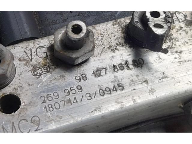 bontott PEUGEOT 3008 SUV ABS Kocka