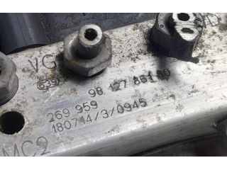 bontott PEUGEOT 3008 SUV ABS Kocka