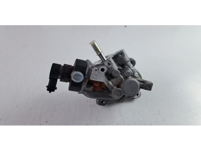 bontott PEUGEOT 3008 SUV Adagoló