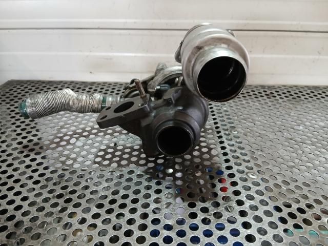 bontott PEUGEOT 3008 SUV Turbó