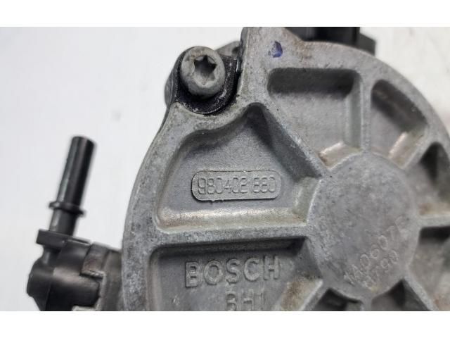 bontott PEUGEOT 3008 SUV Vákumpumpa