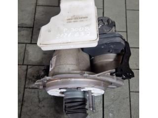 bontott PEUGEOT 3008 SUV Fékrásegítő