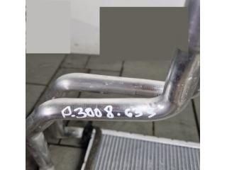 bontott PEUGEOT 3008 SUV Fűtőradiátor