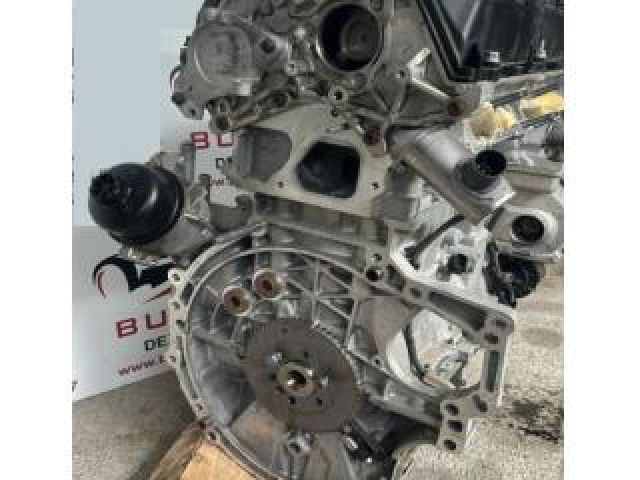 bontott PEUGEOT 3008 SUV Motor (Fűzött blokk hengerfejjel)