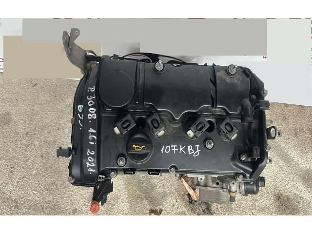 bontott PEUGEOT 3008 SUV Motor (Fűzött blokk hengerfejjel)