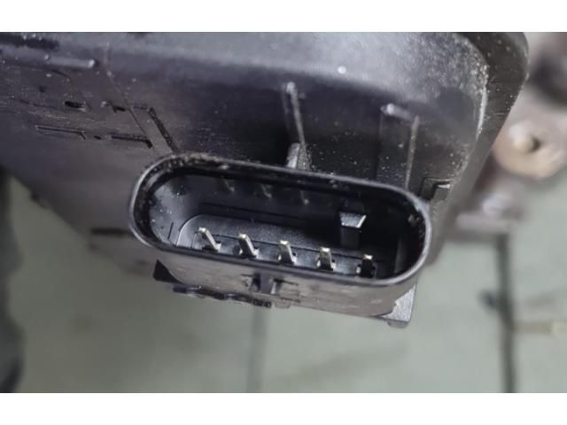 bontott PEUGEOT 3008 SUV Turbó