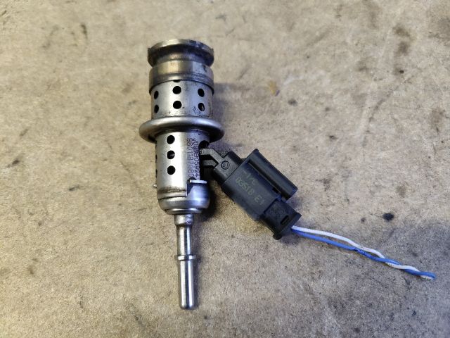 bontott PEUGEOT 3008 SUV AdBlue Befecskendező Egység