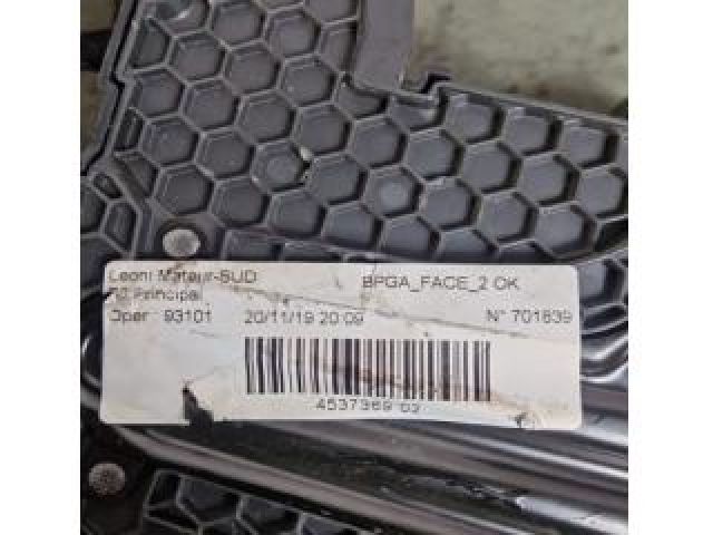 bontott PEUGEOT 3008 SUV Akkumulátor Vezérlő Panel