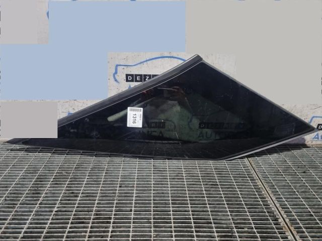 bontott PEUGEOT 3008 SUV Bal C Oszlop Oldalablak Üveg