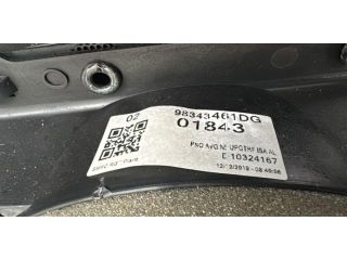 bontott PEUGEOT 3008 SUV Bal első Ajtó Kárpit