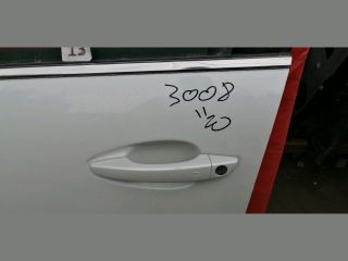 bontott PEUGEOT 3008 SUV Bal első Ajtó (Részeivel)