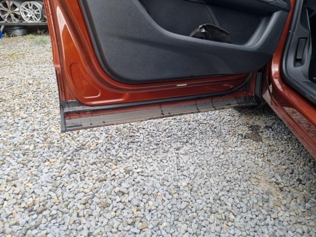 bontott PEUGEOT 3008 SUV Bal első Ajtó (Üres lemez)