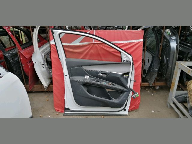 bontott PEUGEOT 3008 SUV Bal első Ajtóhatároló