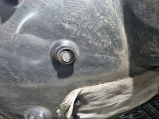 bontott PEUGEOT 3008 SUV Bal első Dobbetét (Kerékjárati, Műanyag)