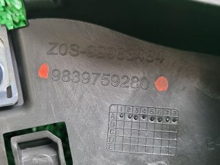 bontott PEUGEOT 3008 SUV Bal első Lökhárító Tartó (Műanyag)