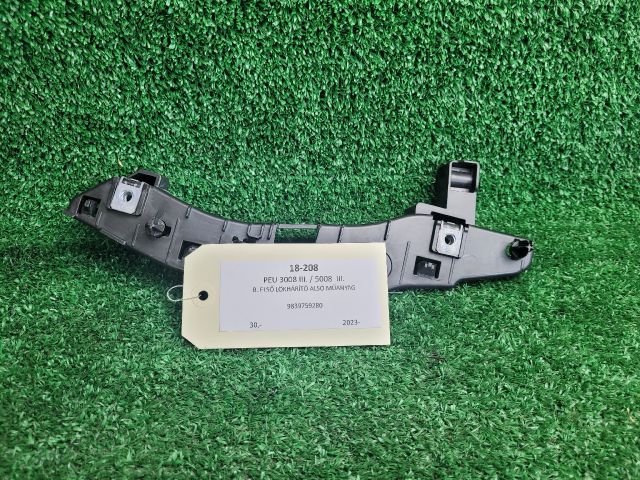 bontott PEUGEOT 3008 SUV Bal első Lökhárító Tartó (Műanyag)