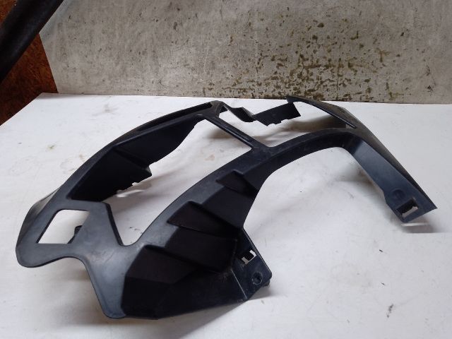 bontott PEUGEOT 3008 SUV Bal első Oldal Lökhárító Tartó (Műanyag)