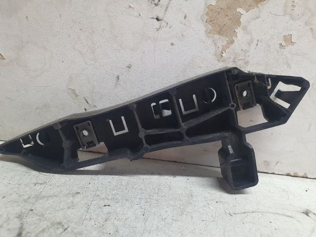 bontott PEUGEOT 3008 SUV Bal első Oldal Lökhárító Tartó (Műanyag)