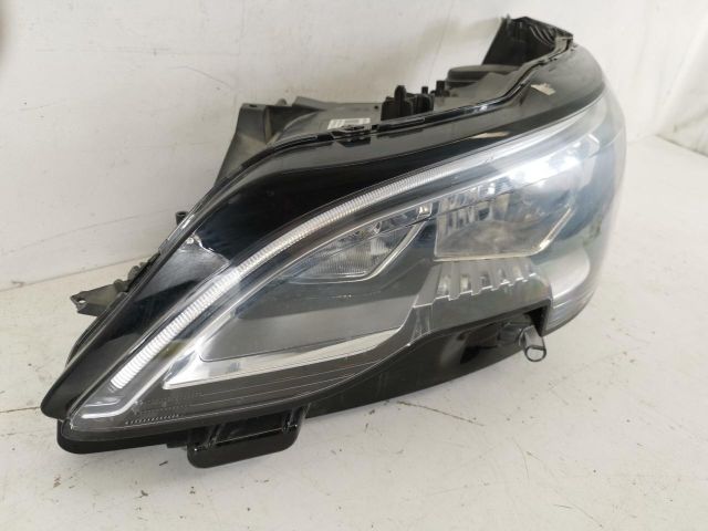 bontott PEUGEOT 3008 SUV Bal Fényszóró