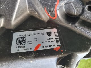 bontott PEUGEOT 3008 SUV Első Lökhárító (Részeivel)