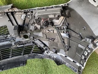 bontott PEUGEOT 3008 SUV Első Lökhárító (Részeivel)