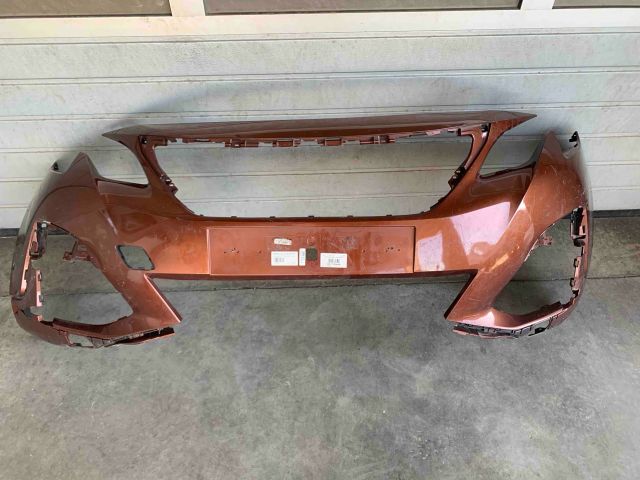 bontott PEUGEOT 3008 SUV Első Lökhárító (Üresen)